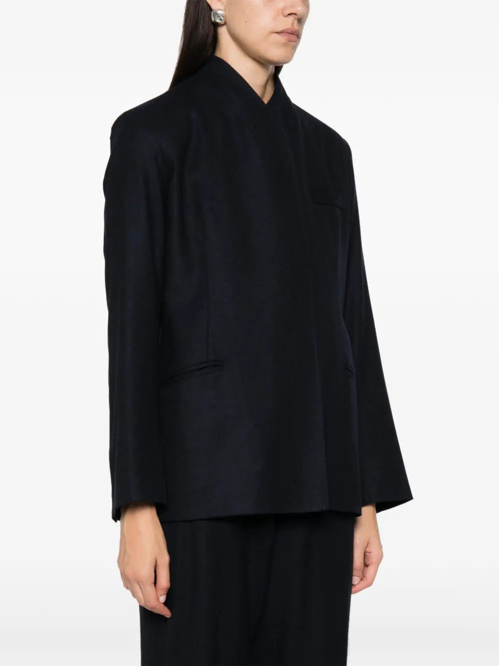 Blazer Loose in Flanella di Lana con Revers a Punta