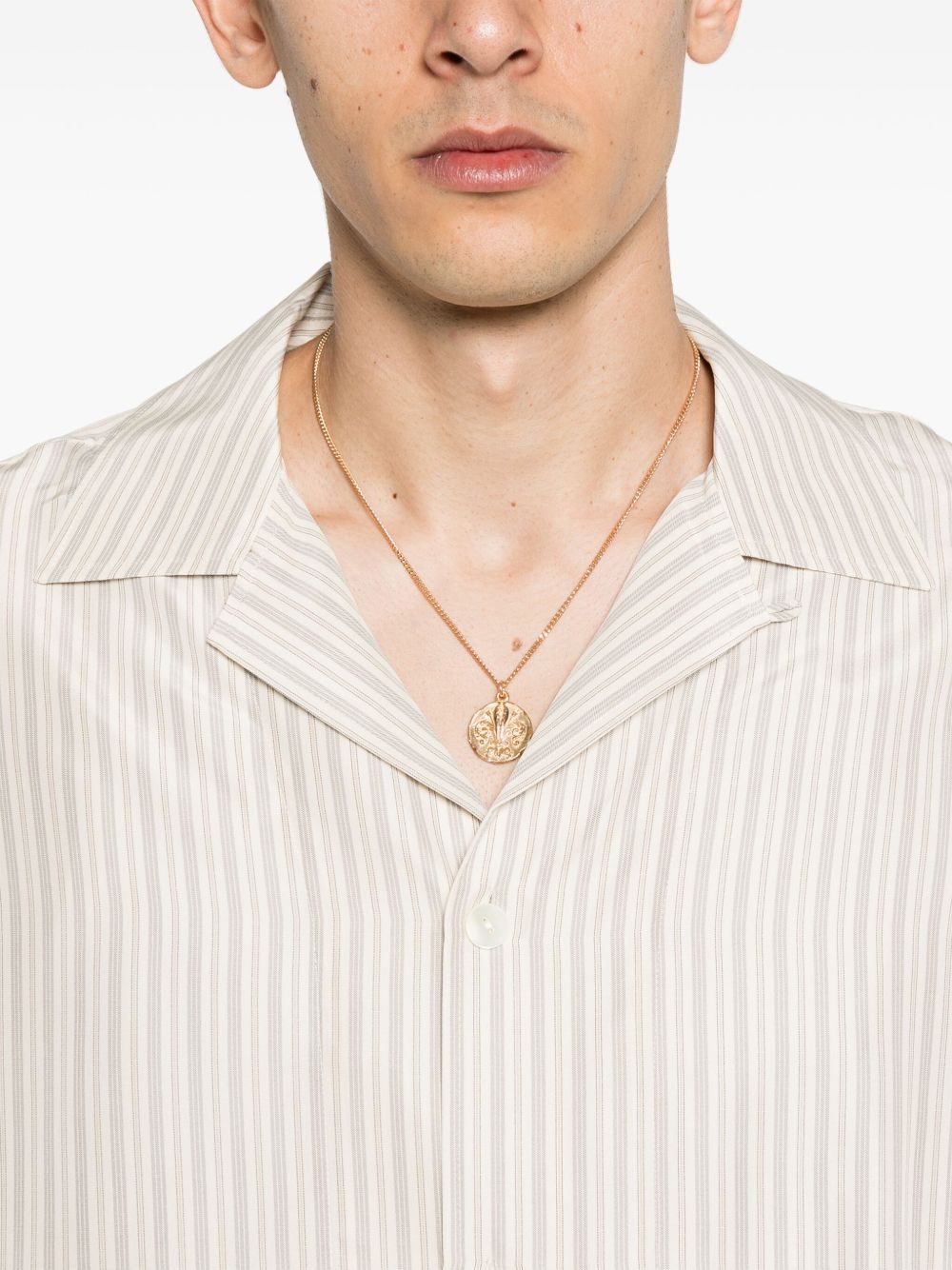 Camisa