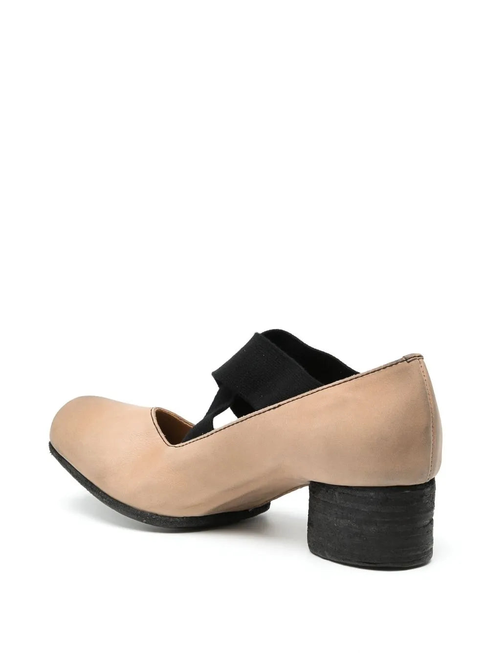 Ballerina with heel