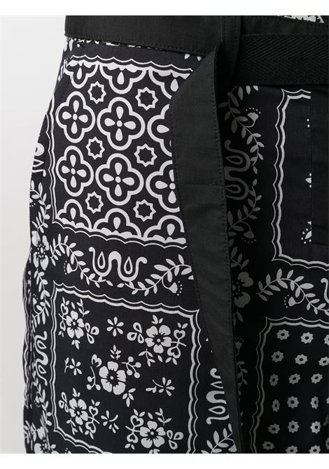 Shorts con stampa e cintura SACAI | Shorts | 21-02473M005